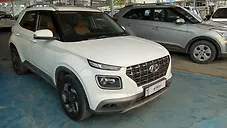 Used Hyundai Venue SX 1.5 CRDi Dual Tone in Chennai