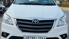 Used Toyota Innova 2.5 G BS IV 8 STR in Kanpur