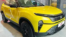Used Tata Harrier Fearless Plus Dual Tone AT in Ahmedabad