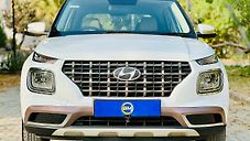 Used Hyundai Venue S 1.2 Petrol in Ahmedabad
