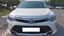 Used Toyota Camry Hybrid in Delhi