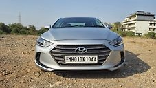 Used Hyundai Elantra SX 2.0 AT in Mumbai