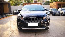 Used Kia Carnival Limousine Plus 7 STR in Delhi