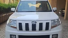 Used Mahindra TUV300 T8 in Nashik