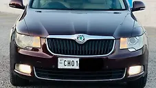 Used Skoda Superb Ambition 2.0 TDI CR AT in Chandigarh