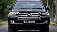 Used Toyota Land Cruiser LC 200 VX in Delhi