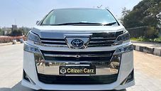 Used Toyota Vellfire Hybrid in Bangalore