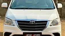 Used Toyota Innova 2.5 G 8 STR BS-IV in Mumbai