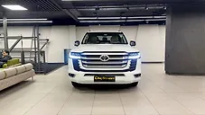 Used Toyota Land Cruiser LC 200 VX in Delhi