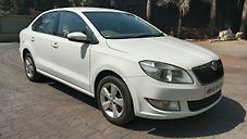 Used Skoda Rapid 1.6 MPI Style Plus AT in Mumbai