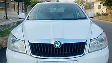 Used Skoda Laura Elegance 1.9 TDI AT in Jaipur