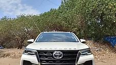 Used Toyota Fortuner 4X2 AT 2.8 Diesel in Mumbai