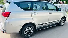 Used Toyota Innova Crysta 2.4 VX 7 STR [2016-2020] in Lucknow