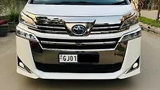 Used Toyota Vellfire VIP – Executive Lounge in Ahmedabad