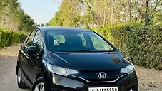Used Honda Jazz V Petrol in Ahmedabad