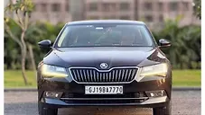 Used Skoda Superb L&K TDI AT in Surat