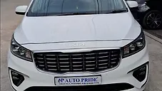 Used Kia Carnival Limousine Plus 7 STR in Hyderabad