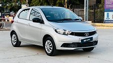 Used Tata Tiago Revotron XT [2016-2019] in Lucknow
