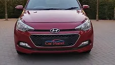 Used Hyundai i20 Sportz 1.4 CRDI in Surat