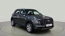 Used Hyundai Venue S 1.2 Petrol in Chandigarh