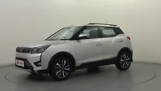 Used Mahindra XUV300 W8 (O) 1.2 Petrol [2019] in Delhi
