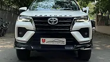 Used Toyota Fortuner Legender 2.8 4X2 AT in Delhi