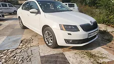 Used Skoda Octavia Elegance 2.0 TDI AT in Pune