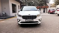 Used Kia Carnival Limousine Plus 7 STR in Delhi