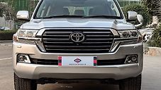 Used Toyota Land Cruiser V8 Petrol in Mumbai