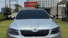 Used Skoda Octavia 2.0 TDI CR Style Plus AT in Nashik