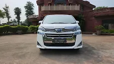 Used Toyota Vellfire VIP – Executive Lounge in Delhi