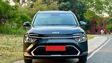 Used Kia Carens Prestige 1.5 Petrol MT 7 STR in Delhi