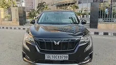 Used Mahindra XUV700 AX7 Luxury Pack Petrol AT 6 STR in Delhi