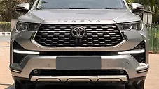 Used Toyota Innova Hycross ZX Hybrid 7 STR in Delhi