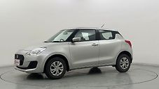 Used Maruti Suzuki Swift VXi AMT in Delhi