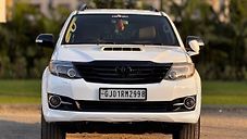 Used Toyota Fortuner 3.0 4x2 AT in Surat