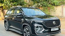 Used MG Hector Plus Sharp 2.0 Diesel Turbo MT 6-STR in Vadodara