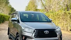 Used Toyota Innova Crysta 2.4 G 8 STR [2016-2017] in Ahmedabad