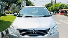 Used Toyota Innova 2.5 GX 7 STR BS-III in Chandigarh