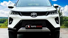 Used Toyota Fortuner Legender 2.8 4X2 AT in Delhi