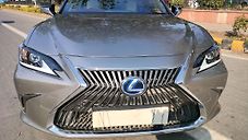 Used Lexus ES 300h Luxury in Gurgaon