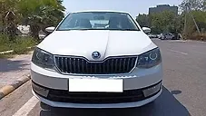 Used Skoda Rapid Ambition 1.6 MPI AT in Delhi