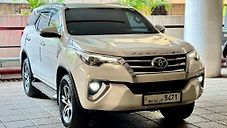 Used Toyota Fortuner 2.8 4x2 AT [2016-2020] in Mumbai