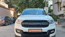 Used Ford Endeavour Trend 3.2 4x4 AT in Delhi
