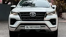 Used Toyota Fortuner 4X2 AT 2.8 Diesel in Delhi