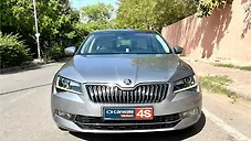 Used Skoda Superb L&K TSI AT in Delhi