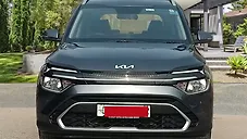 Used Kia Carens Prestige 1.5 Petrol MT 7 STR in Delhi