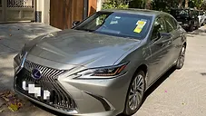 Used Lexus ES 300h Luxury in Delhi