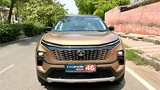 Used Tata Safari Accomplished Plus Dual Tone 7 STR in Delhi