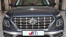 Used Hyundai Venue SX Plus 1.0 Turbo DCT in Ahmedabad